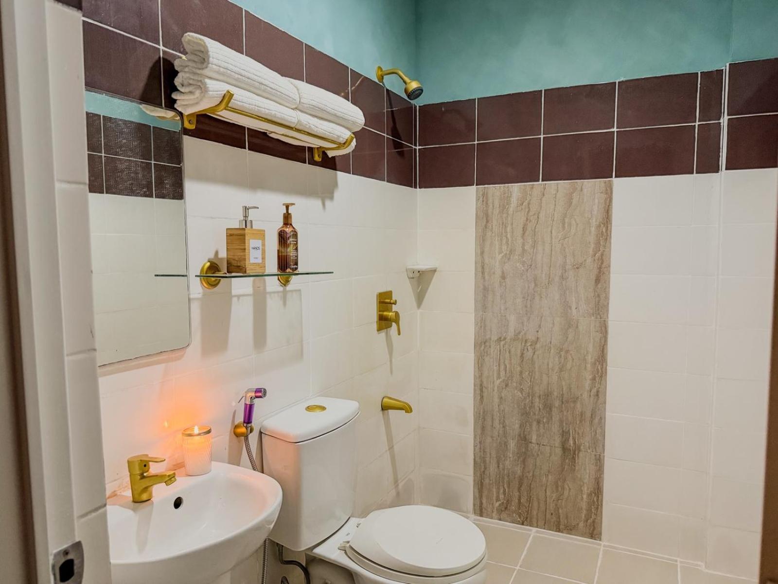 Goofy Ants Hostel بويرتو برينسيسا الغرفة الصورة