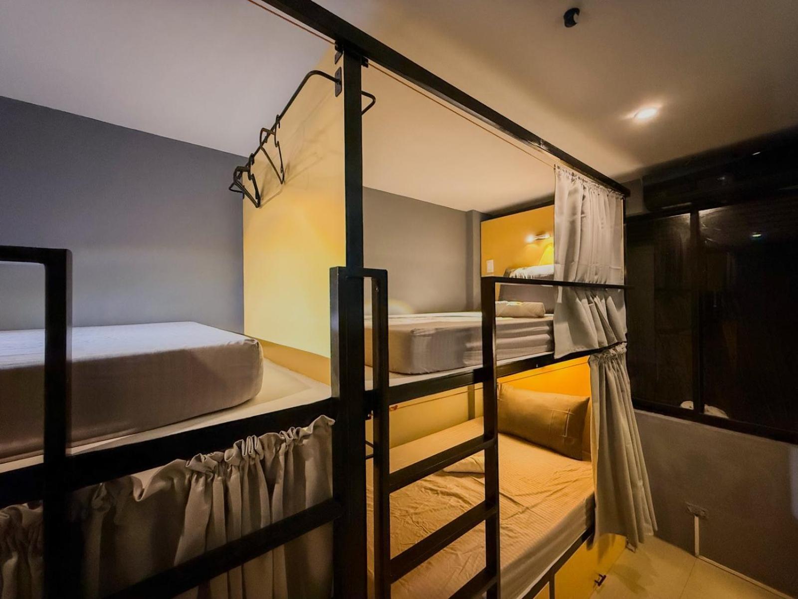 Goofy Ants Hostel بويرتو برينسيسا الغرفة الصورة